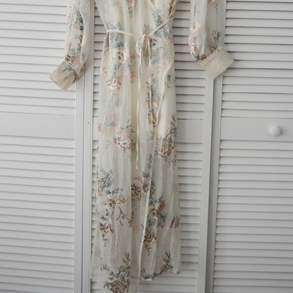 Riley Long Sleeve Sheer Illusion Wrap Maxi Dress - Picture 4 of 4